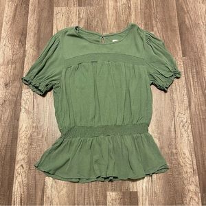 NWT Francesca’s top